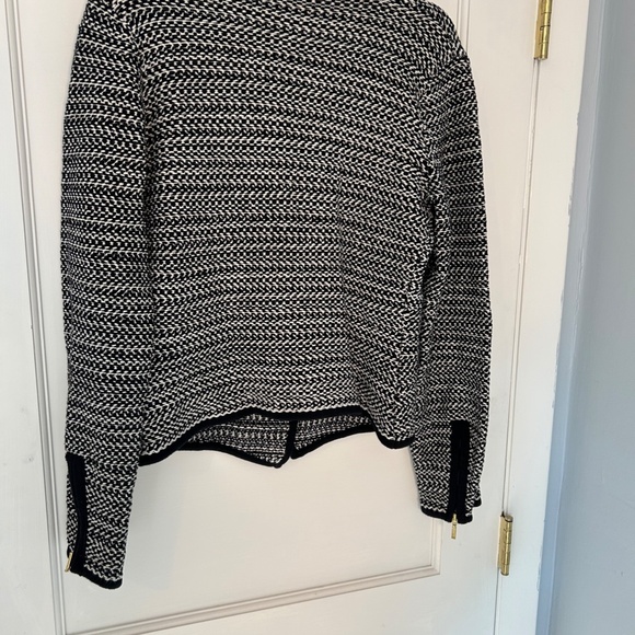 Cache black and white metallic knit tweed blazer w/gold toned zippers Size Large - Picture 3 of 7